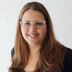 photo of Yael Mayer 